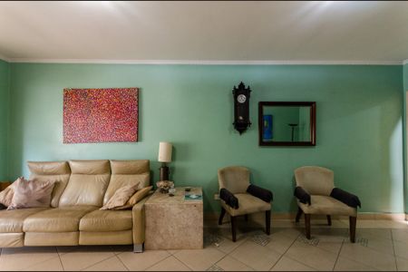 Sala de casa à venda com 5 quartos, 201m² em Vila Palmeiras, São Paulo