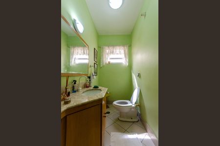 Casa à venda com 201m², 5 quartos e 3 vagasLavabo