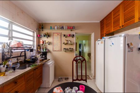 Casa à venda com 201m², 5 quartos e 3 vagasCozinha
