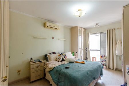Casa à venda com 201m², 5 quartos e 3 vagasSuíte