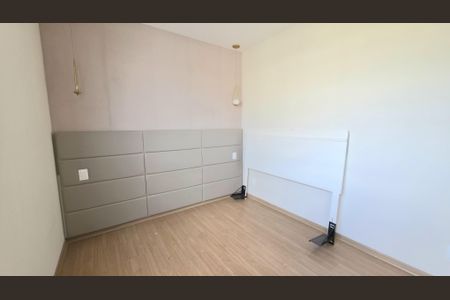 Apartamento à venda com 2 quartos, 57m² em Lundcéia, Lagoa Santa