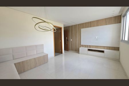 Apartamento à venda com 2 quartos, 57m² em Lundcéia, Lagoa Santa