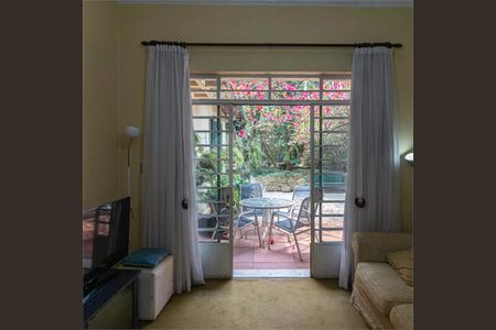 Casa à venda com 5 quartos, 1500m² em Indianópolis, São Paulo