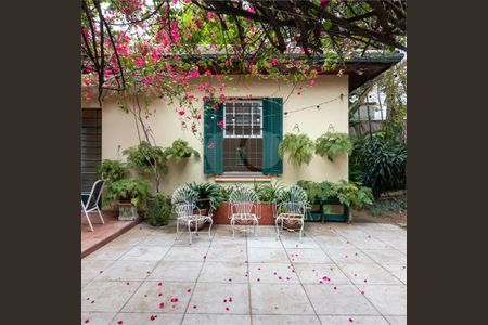 Casa à venda com 5 quartos, 1500m² em Indianópolis, São Paulo
