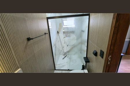 Casa à venda com 8 quartos, 200m² em Parque Sao Domingos, São Paulo