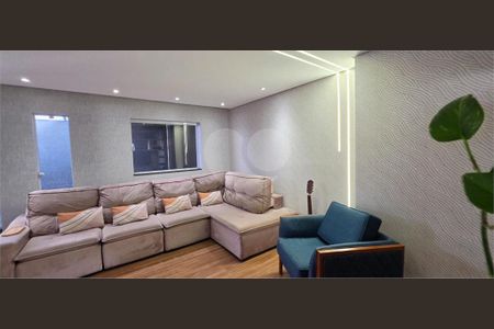 Casa à venda com 8 quartos, 200m² em Parque Sao Domingos, São Paulo
