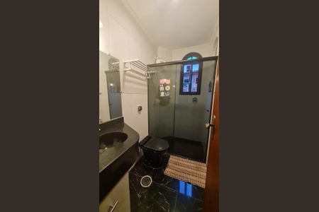 Casa de condomínio para alugar com 180m², 3 quartos e 1 vagaBanheiro