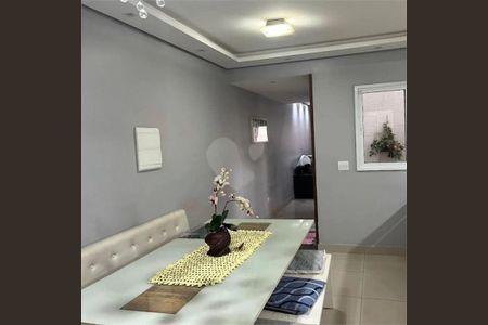 Casa à venda com 3 quartos, 200m² em Cambuci, São Paulo