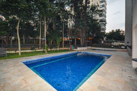 Apartamento à venda com 67m², 2 quartos e 1 vaga Apartamento à venda com 67m², 2 quartos e 1 vagaÁrea comum - Piscina
