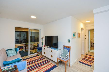 Sala de apartamento à venda com 2 quartos, 67m² em Vila Emir, São Paulo