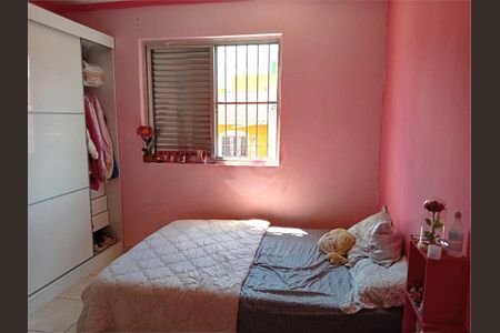 Casa à venda com 4 quartos, 140m² em Vila Divina Pastora, São Paulo