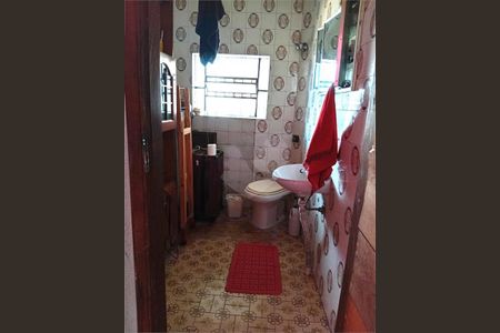 Casa à venda com 4 quartos, 140m² em Vila Divina Pastora, São Paulo