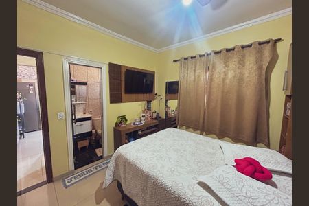 Casa à venda com 250m², 6 quartos e 1 vaga