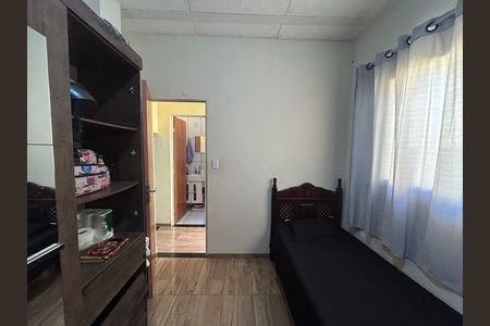 Casa à venda com 250m², 6 quartos e 1 vaga