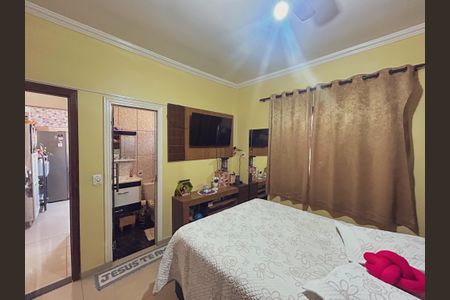 Casa à venda com 250m², 6 quartos e 1 vaga