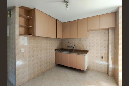 Apartamento à venda com 84m², 2 quartos e 1 vagaCozinha