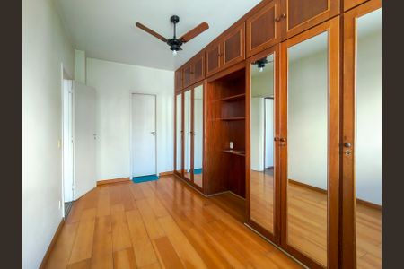 Apartamento à venda com 84m², 2 quartos e 1 vagaSuíte