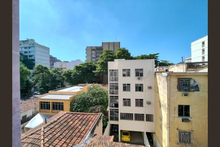 Apartamento à venda com 84m², 2 quartos e 1 vagaSala