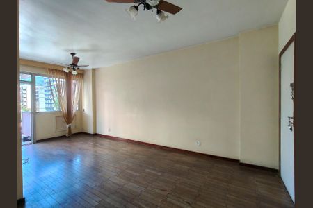 Apartamento à venda com 84m², 2 quartos e 1 vagaSala