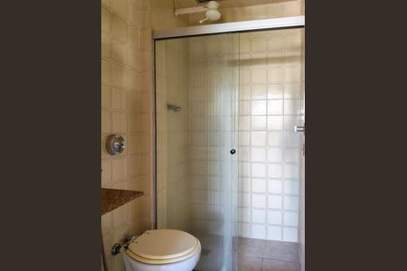Apartamento à venda com 84m², 2 quartos e 1 vagaBanheiro Corredor