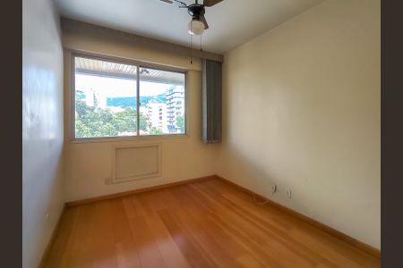 Apartamento à venda com 84m², 2 quartos e 1 vagaQuarto