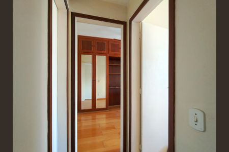 Apartamento à venda com 84m², 2 quartos e 1 vagaCorredor