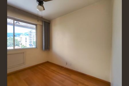 Apartamento à venda com 84m², 2 quartos e 1 vagaQuarto