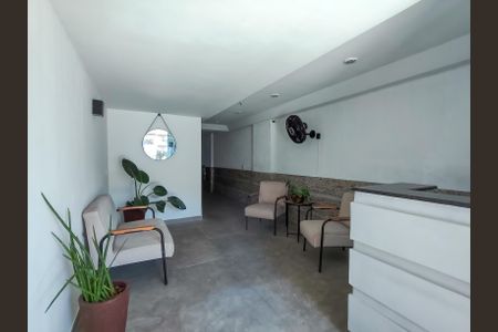 Apartamento à venda com 84m², 2 quartos e 1 vagaFachada e portaria