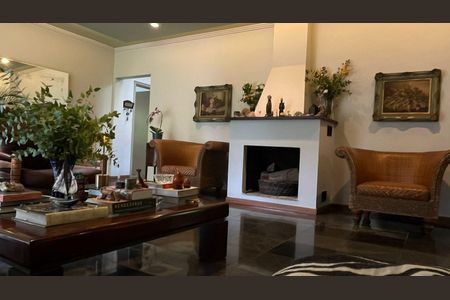 Casa de condomínio à venda com 853m², 4 quartos e 3 vagas