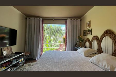 Casa de condomínio à venda com 853m², 4 quartos e 3 vagas
