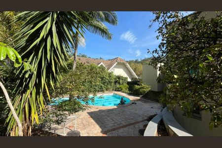 Casa de condomínio à venda com 853m², 4 quartos e 3 vagas