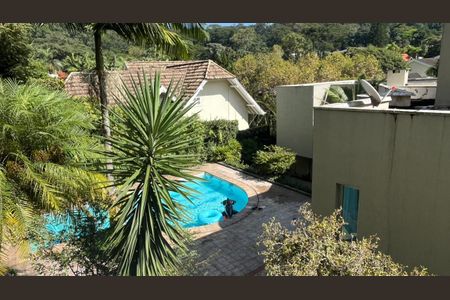 Casa de condomínio à venda com 853m², 4 quartos e 3 vagas