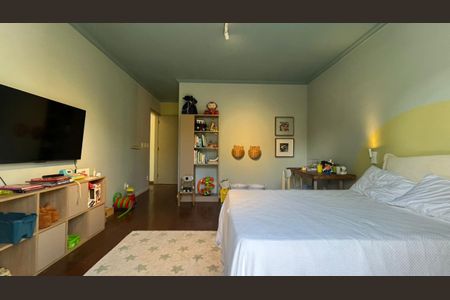 Casa de condomínio à venda com 853m², 4 quartos e 3 vagas