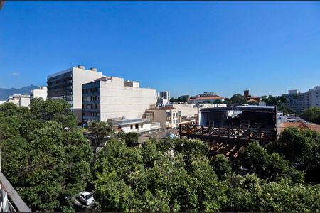 Sala de apartamento à venda com 3 quartos, 110m² em Rio Comprido, Rio de Janeiro