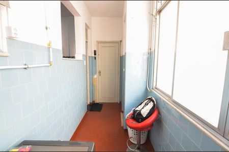 Apartamento à venda com 110m², 3 quartos e 1 vagaÁrea de Serviço