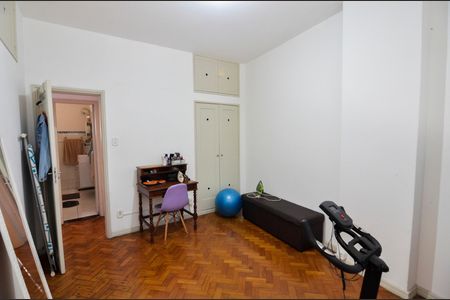 Apartamento à venda com 110m², 3 quartos e 1 vagaQuarto 2