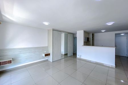 Apartamento para alugar com 52m², 1 quarto e 1 vagaSala/Quarto