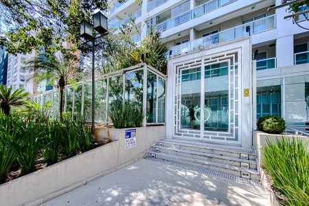 Apartamento para alugar com 52m², 1 quarto e 1 vagaFachada - Plaquinha