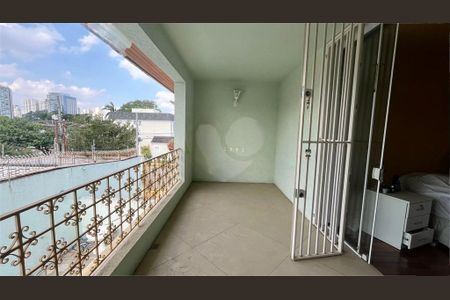 Casa à venda com 250m², 3 quartos e 5 vagas