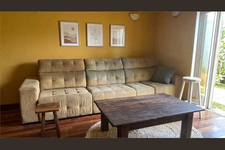 Casa à venda com 3 quartos, 250m² em Vila Cordeiro, São Paulo