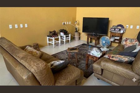 Casa à venda com 3 quartos, 250m² em Vila Cordeiro, São Paulo