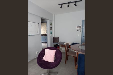 Sala de apartamento para alugar com 3 quartos, 65m² em Jardim Tiro Ao Pombo, São Paulo