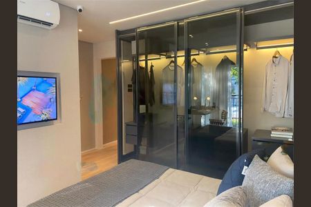 Apartamento à venda com 157m², 3 quartos e sem vaga