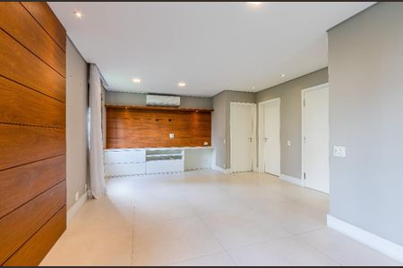 Apartamento à venda com 2 quartos, 148m² em Vila Nova Conceição, São Paulo