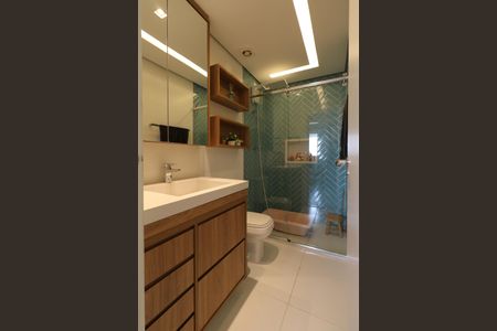 Apartamento à venda com 101m², 3 quartos e 3 vagas Apartamento à venda com 101m², 3 quartos e 3 vagasBanheiro