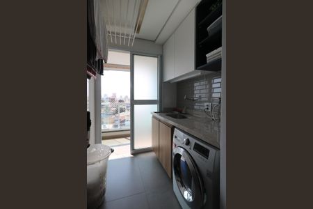 Apartamento à venda com 101m², 3 quartos e 3 vagas Apartamento à venda com 101m², 3 quartos e 3 vagasÁrea de Serviço