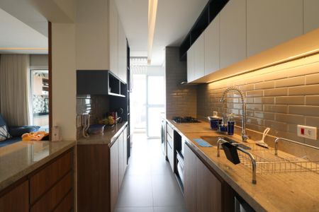 Apartamento à venda com 101m², 3 quartos e 3 vagas Apartamento à venda com 101m², 3 quartos e 3 vagasCozinha