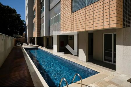 Apartamento à venda com 101m², 3 quartos e 3 vagas Apartamento à venda com 101m², 3 quartos e 3 vagasPiscina