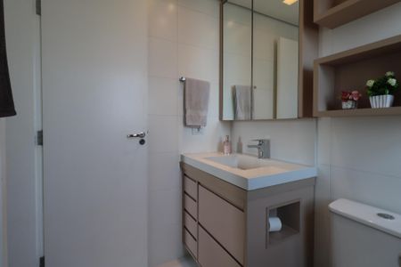 Apartamento à venda com 101m², 3 quartos e 3 vagas Apartamento à venda com 101m², 3 quartos e 3 vagasBanheiro da Suíte