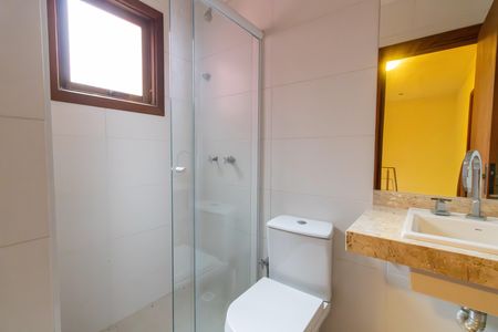 Casa à venda com 143m², 3 quartos e 1 vagaBanheiro